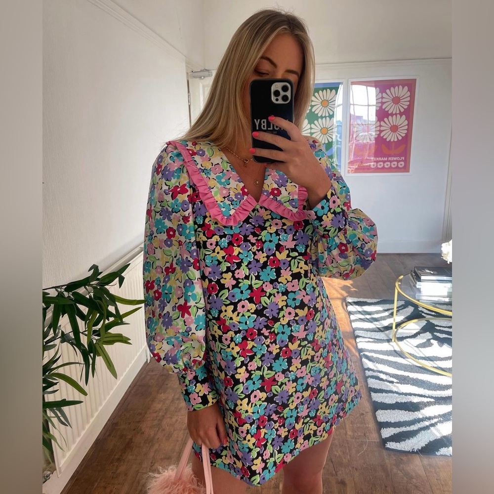 Molby The Label Vivienne Pink Oversized Statement Collar Floral Mini Dress NWT
